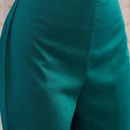 Indo Era Ethnic Motifs Embroidered Round Neck Straight Kurta with Trousers & Dupatta image 5