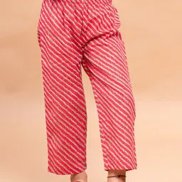 Sangria Girls Floral Printed Pure Cotton Straight Kurta With Trousers image 5