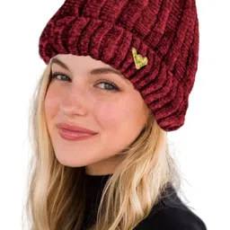 true indea Self Design Beanie image 2