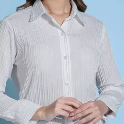 ann springs Women Regular Fit Striped Curved Collar Casual Shirt image 4