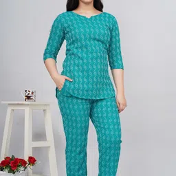 77taj7 Top Pant Co-ords Set image 3