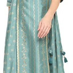 janasya Women Printed Silk Blend Asymmetric Kurta image 3
