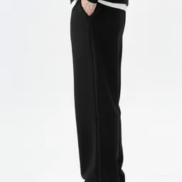 Men Loose Fit Black Cotton Blend Trousers-image-11