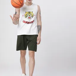 highlander Solid Men Green Regular Shorts image 4