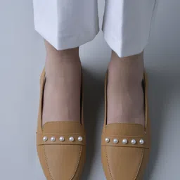 JM Looks Pearl Detail Slingback Loafers Bellies For Women image 4