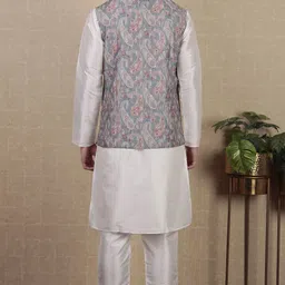 koshin Men Printed Nehru Jacket image 2