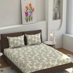 Florida Sea Green & White Floral Printed 200 TC Queen Bedsheet Set 1.82 m x 1.98 m-image-16