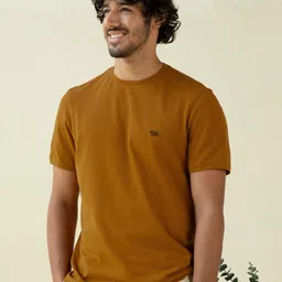 Andamen Men Gold-Toned Regular Fit T-shirt-picture-38