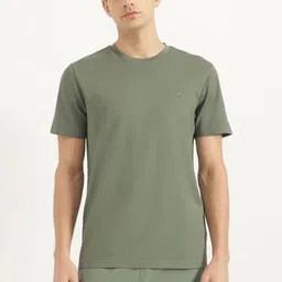 United Colors of Benetton Men Solid Round Neck Pure Cotton T-shirt-picture-55