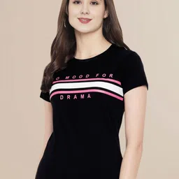 Fabflee Women High Neck Extended Sleeves Pockets T-shirt-image-30