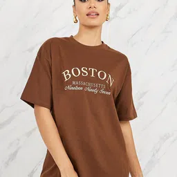 Styli Typography Embroidered Round Neck Longline Oversized T-shirt image 5