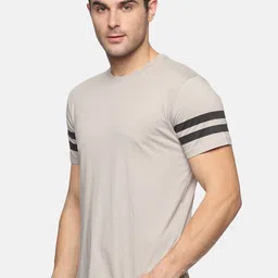 Trends Tower Men GreySolid T-shirt image 3
