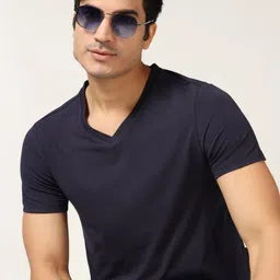 Blackberrys V-Neck Cotton Slim Fit T-shirt image 4