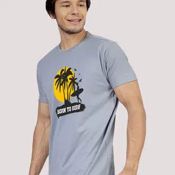 Greylongg Men Printed Pockets T-shirt image 3