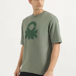 United Colors of Benetton Men Graphic Printed Round Neck Pure Cotton Relaxed Fit T-shirt image 4
