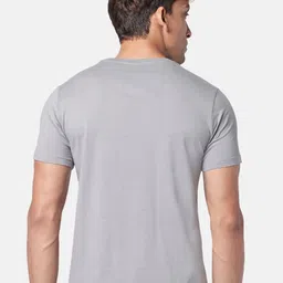 SF JEANS by Pantaloons The Beatles Printed Slim Fit Cotton T-shirt image 4