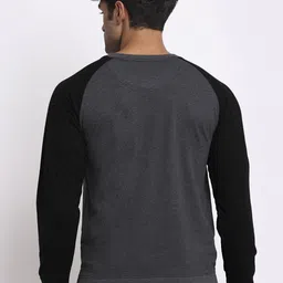 Friskers Men Grey Printed Sweatshirt image 3