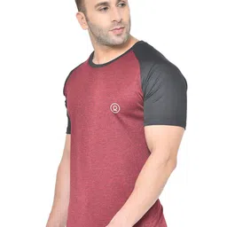 Chkokko Men Maroon & Black T-shirt image 5