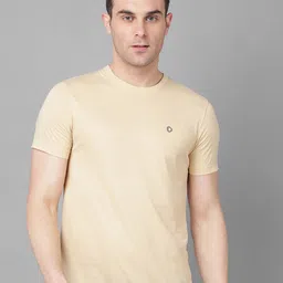 Dollar Pack Of 5 Assorted Cotton T-shirts image 5