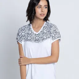 B.Copenhagen Women White Printed V-Neck Extended Sleeves T-shirt image 1