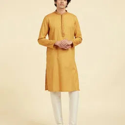 diwas by manyavar Men Solid Viscose Rayon Straight Kurta image 3