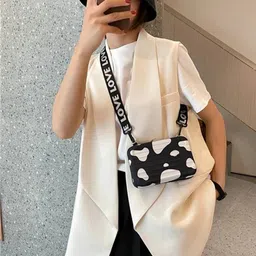 amaging Black Women Sling Bag New Fashion White Cow Pattern Small Sling Box Bag-picture-27