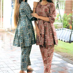 aanshi fashion Top Pant Co-ords Set image 5