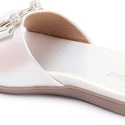 retro walk Women Heels Sandal image 5