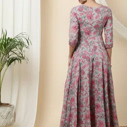 gulmohar jaipur Women Printed Pure Cotton Flared Kurta image 5