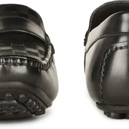 bata PERCY TEXTURE Loafers For Men image 3