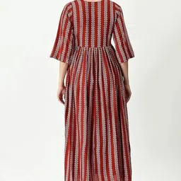 tejas Women Printed Viscose Rayon Flared Kurta image 2