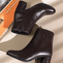 elle Women's Brown Block Heel Ankle Boots Boots For Women image 3