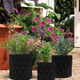 metalsmith Iron Planter Pot For Indoor And Outdoor Decor Set of 3 image 1