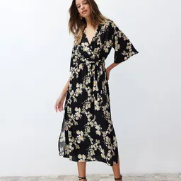 manojava Women Fit and Flare Multicolor Below Knee Dress image 4