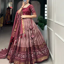 hem selles Floral Print Semi Stitched Lehenga Choli image 5