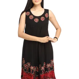 Exotic India Black And Maroon Batik-Dyed Printed Trees Dress with Threadwork-picture-12