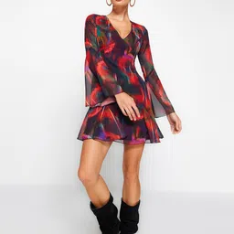 Trendyol Abstract Printed Bell Sleeves A-Line Mini Dress-picture-15