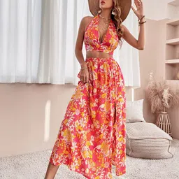 TANDUL Floral Printed Halter Neck Top With Skirt image 1