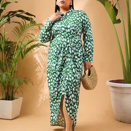 SASSAFRAS Curve Plus Size Green Abstract Print Shirt Collar Cuffed Sleeves Maxi Dress image 1