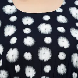 plusS Plus Size Navy Blue Geometric Print Maxi Dress image 2