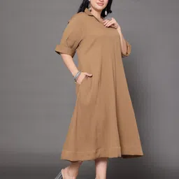 Varanga Crepe A-Line Midi Dress image 3