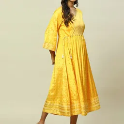 Rangriti Ethnic Motifs Printed A-Line Midi Dress image 3