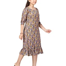 BAESD Beige Floral Printed Square Neck Gathered Fit & Flare Midi Dress image 5