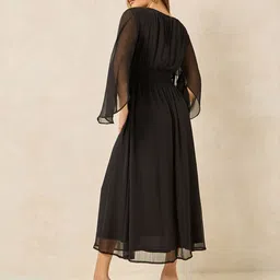 Styli Flared Sleeve Round Neck Maxi Midi Dress image 3
