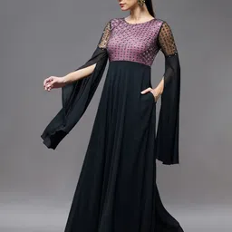 Miss Chase Long Sleeves Embellished Maxi Dress image 4