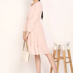 DODO & MOA Peach-Coloured Georgette Dress image 5