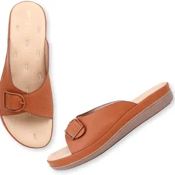 trase Women Flats Sandal image 2