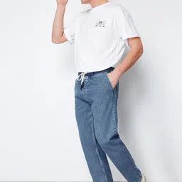 Trendyol Men Low Distress Jeans image 3