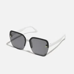 HAUTE SAUCE by Campus Sutra Women Oversized Sunglasses with Polarised Lens SUMR22_HSSG1364 image 2