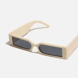 HAUTE SAUCE by  Campus Sutra Women Rectangle Sunglasses with Polarised Lens SUM23_HSSG1367 image 5